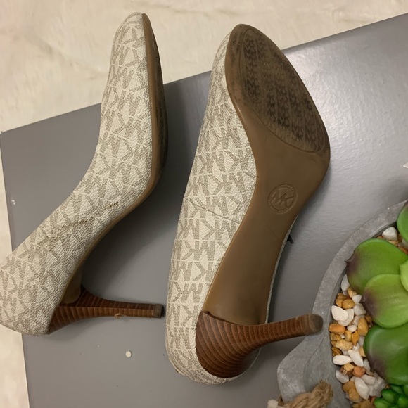MICHAEL KORS High Heel Shoes - Picture 6 of 6